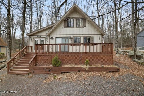 740 Woodridge Drive, Hamlin, PA, 18427 | Card Image