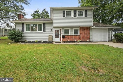 906 Mcdowell Dr, DOVER, DE, 19901-6667 | Card Image