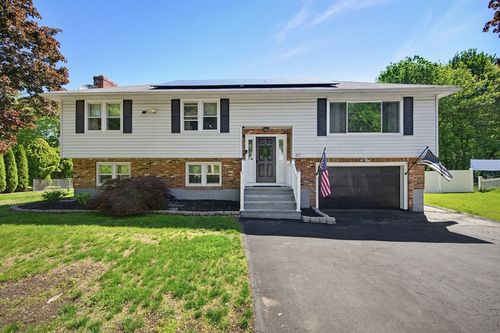 217 Congress St, Milford, MA, 01757-1403 | Card Image