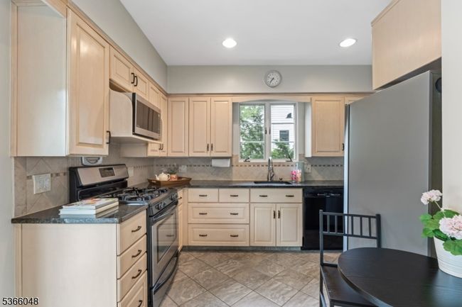 34 Mountain Rd, House other with 3 bedrooms, 2 bathrooms and null parking in Verona NJ | Image 15