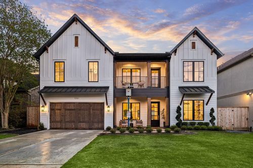 1261 Wakefield Dr, Houston, TX, 77018-5249 | Card Image