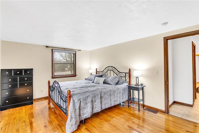 5190 Hardt Rd, House other with 3 bedrooms, 3 bathrooms and 2 parking in Gibsonia PA | Image 13