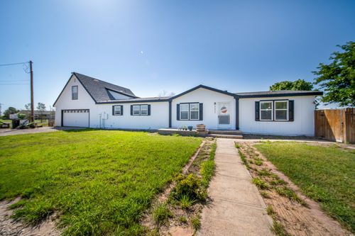 1011 Seneca Ln, Carlsbad, NM, 88220-8508 | Card Image