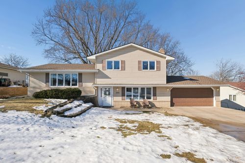 10925 London Dr, Burnsville, MN, 55337-1053 | Card Image