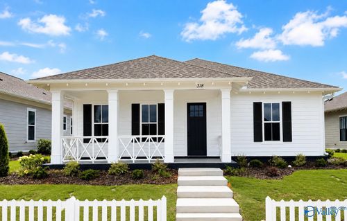 318 Apple Orchard Ln, Madison, AL, 35757-6202 | Card Image