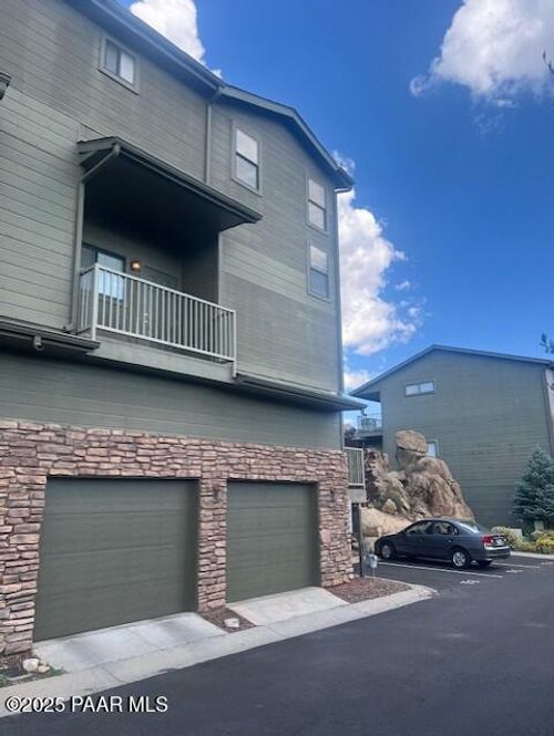 1070 Stratus Way, Prescott, AZ, 86305-1420 | Card Image