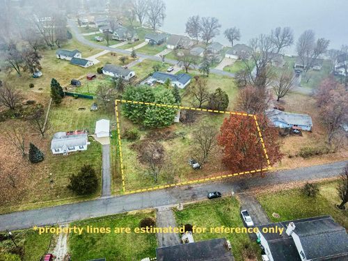 1819 Elizabeth Dr, Three Rivers, MI, 49093 | Card Image