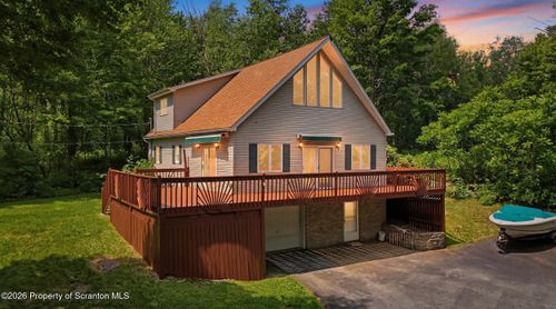140 Sunset Street, Greenfield Twp, PA, 18407 | Card Image