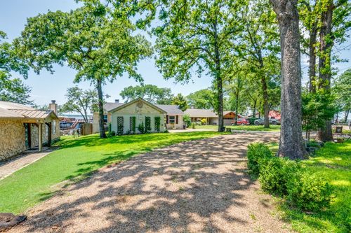 105 Causeway Ct, Gun Barrel City, TX, 75156-4290 | Card Image