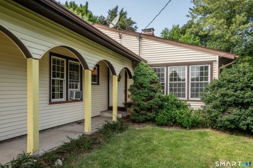 52 Greenhouse Blvd, West Hartford, CT, 06110-2118 | Card Image
