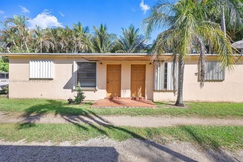 22940 Sw 156th Ave, Miami, FL, 33170-6910 | Card Image