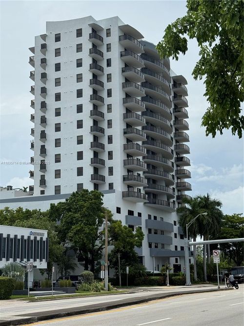 apt-706-2301 Sw 27th Ave, Miami, FL, 33145-3672 | Card Image