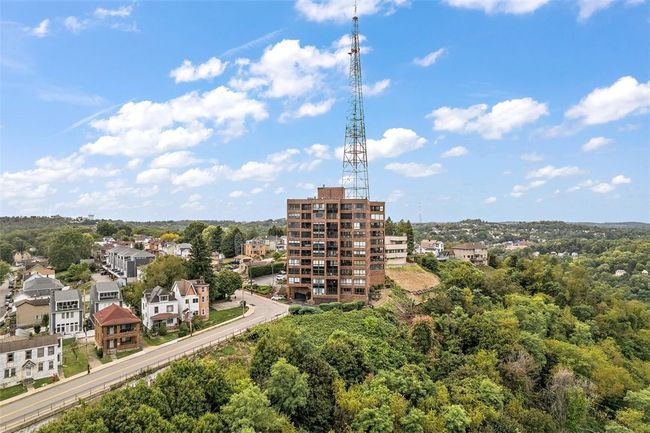 APT-1102 - 1700 Grandview Ave, Condo with 2 bedrooms, 2 bathrooms and 2 parking in Mt Washington PA | Image 34