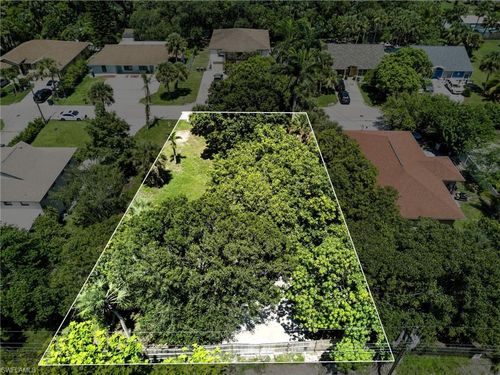 2960 Gordon St, NAPLES, FL, 34112-5922 | Card Image