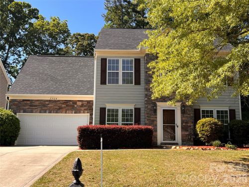 18-7709 Greylock Ridge Rd, Matthews, NC, 28105-4962 | Card Image