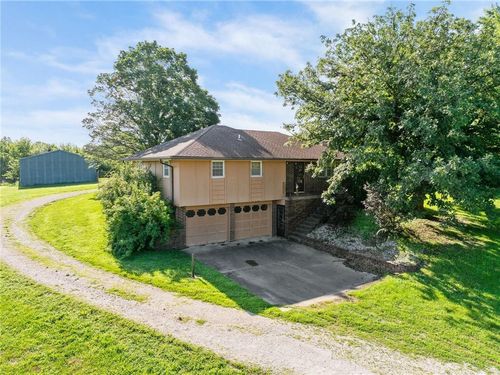 1890 Kite Rd, Odessa, MO, 64076-6160 | Card Image