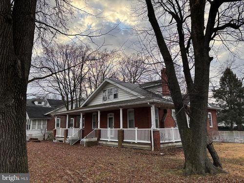 867 Beverly Rd, Burlington, NJ, 08016-1103 | Card Image