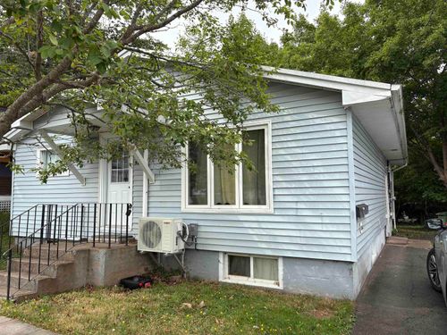 54 Lyman St, Truro, NS, B2N4S2 | Card Image