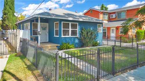 3023 E 64th St, Long Beach, CA, 90805-3309 | Card Image