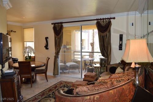 202-220 E Flamingo Rd, Las Vegas, NV, 89169-0300 | Card Image