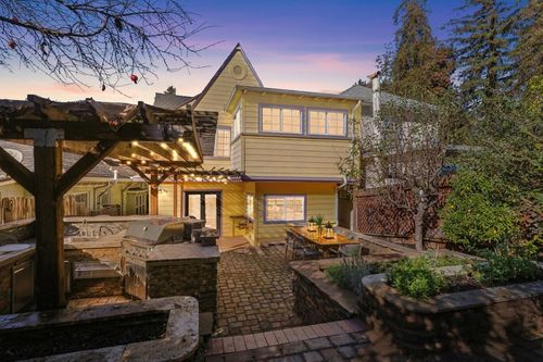 3340 3340 Harrison St, Oakland, CA, 94611 | Card Image