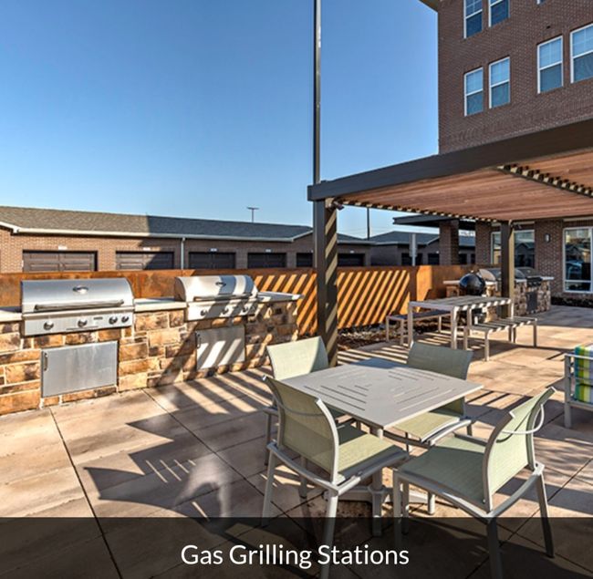 UNIT-1301 - 680 E Algonquin Rd, Condo with 2 bedrooms, 2 bathrooms and 2 parking in Schaumburg IL | Image 27