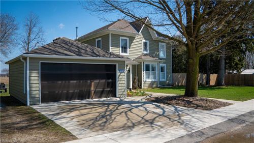44398 Brandon Rd, Ethel, ON, N0G1T0 | Card Image
