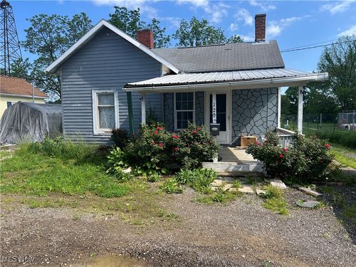 120 Elm St, Roseville, OH, 43777-1109 | Card Image