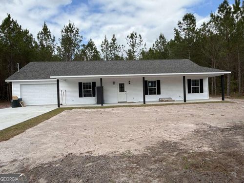 107 Hawks Way, Waynesville, GA, 31566-5237 | Card Image