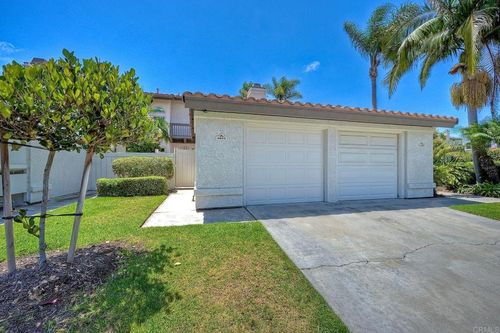 6805 Briarwood Dr, Carlsbad, CA, 92011-3925 | Card Image