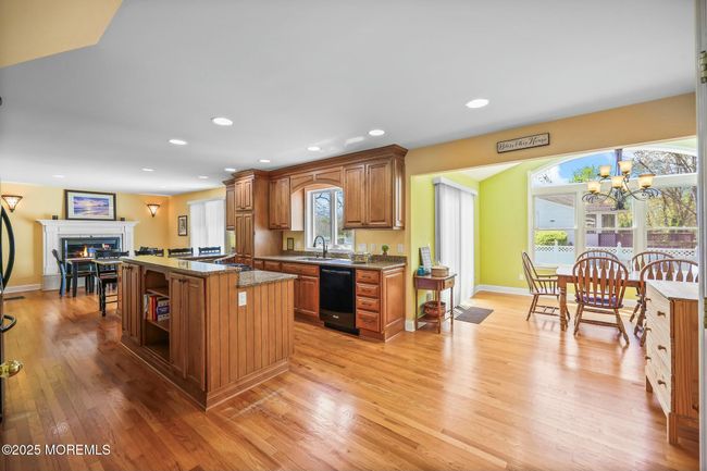 162 Joysan Ter, House other with 4 bedrooms, 3 bathrooms and null parking in Freehold NJ | Image 10