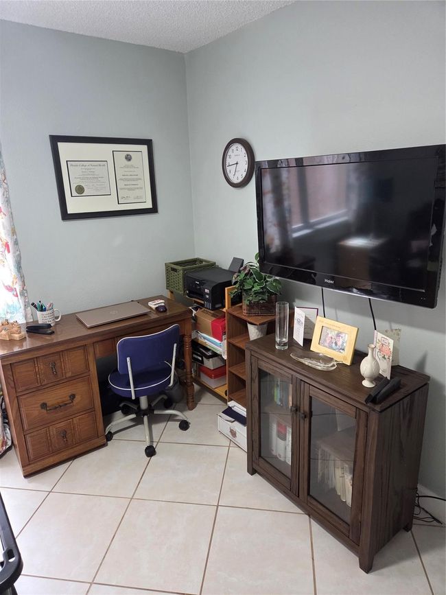Guest Bedroom | Image 82