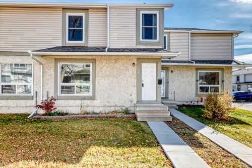 128 Deer Ridge Lane Se, Calgary, AB, T2J6N4 | Card Image