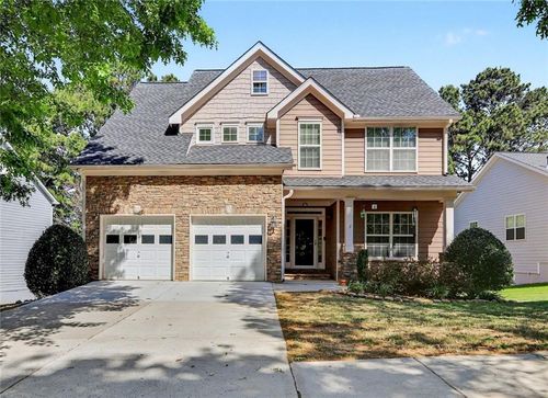528 Vickers Ln, Locust Grove, GA, 30248-7090 | Card Image