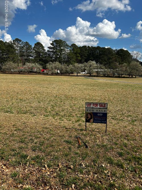 954 Blue Pond Rd, Clayton, NC, 27520-7417 | Card Image
