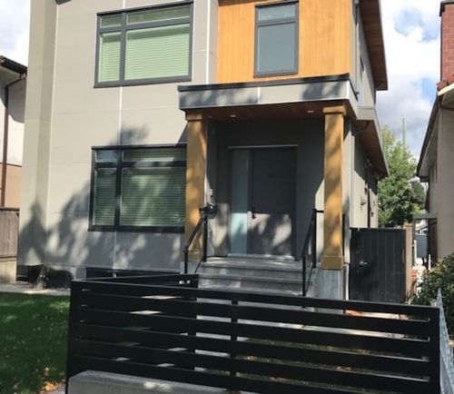 3449 E 28th Ave, Vancouver, BC, V5R1T2 | Card Image