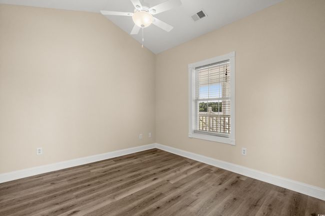 UNIT-301 - 117 S Shore Blvd, Condo with 3 bedrooms, 2 bathrooms and null parking in Longs SC | Image 27