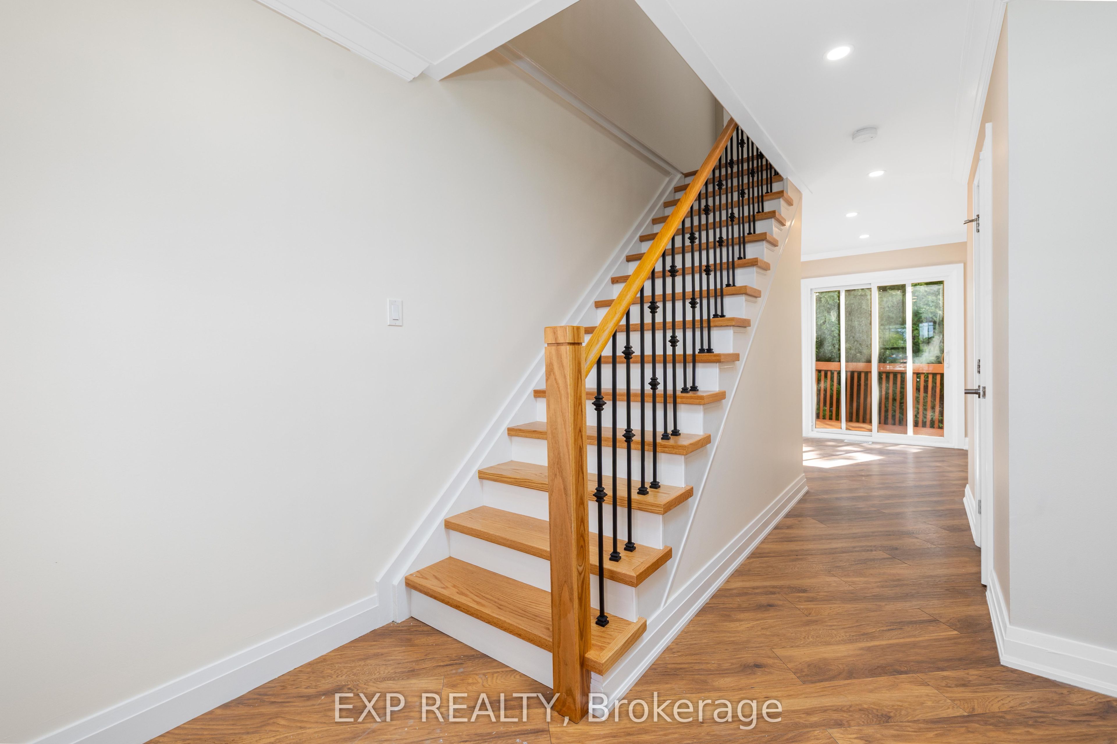 Residential in Georgina 4