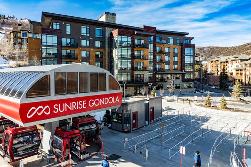 301-2431 W High Mountain Rd, Park City, UT, 84098-6658 | Card Image