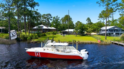 427 River Rd, Carrabelle, FL, 32322-5022 | Card Image