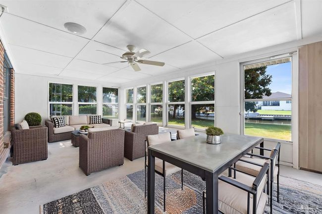 3332 Laurel Dr, House other with 3 bedrooms, 2 bathrooms and 4 parking in Gulf Breeze FL | Image 20