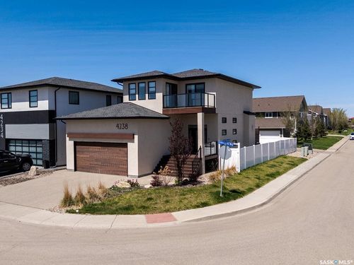 4238 Green Olive Way E, Regina, SK, S4V1P9 | Card Image