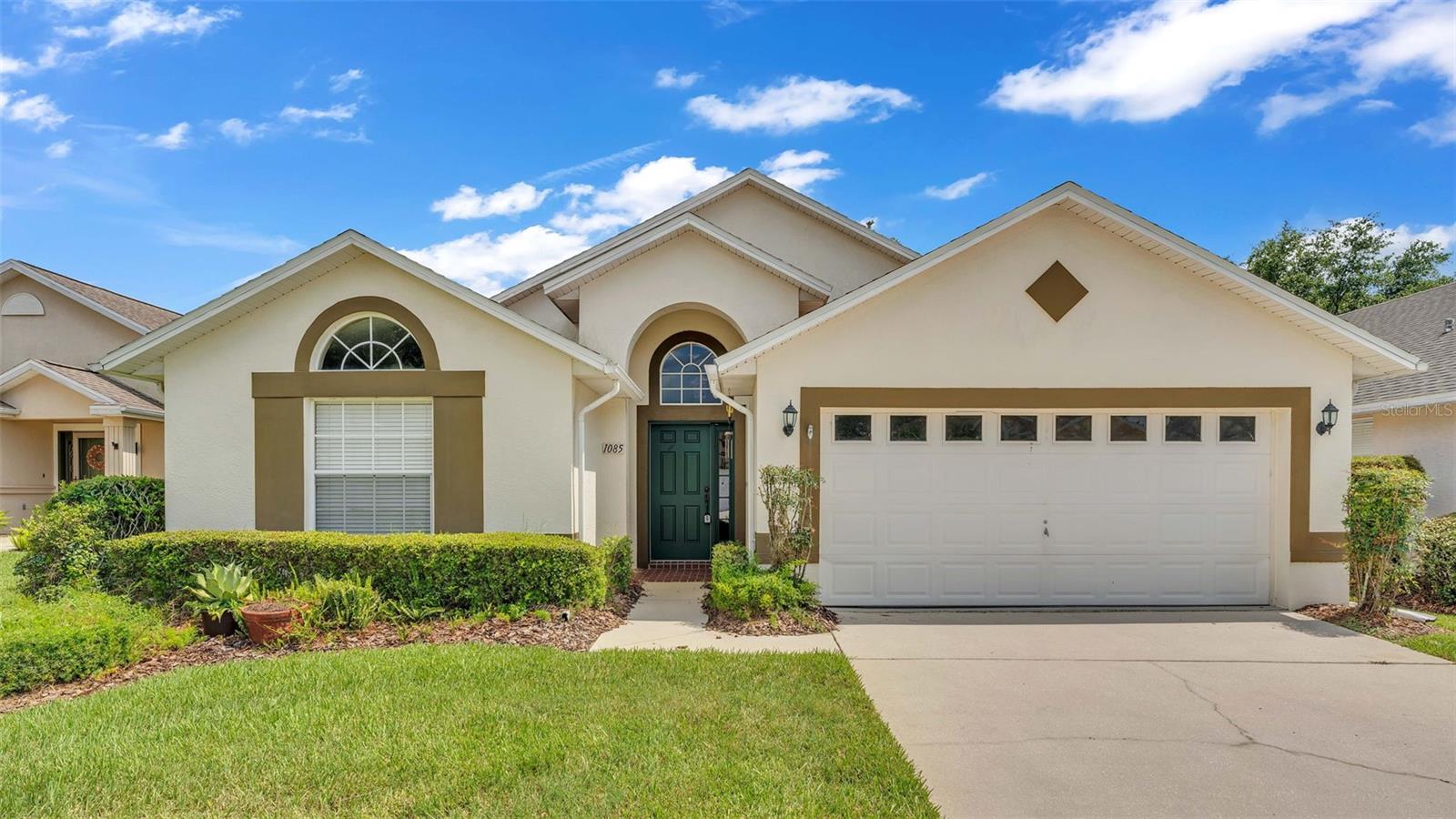 View Pointe Way, Lakeland, FL 33813