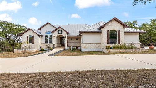 8018 Canham Rnch, Garden Ridge, TX, 78266-2910 | Card Image