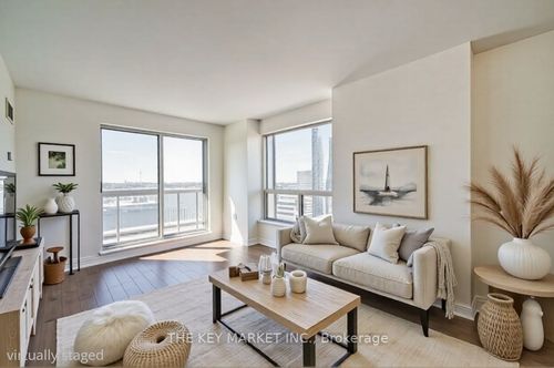 2007-21 Hillcrest Ave, North York, ON, M2N7K2 | Card Image