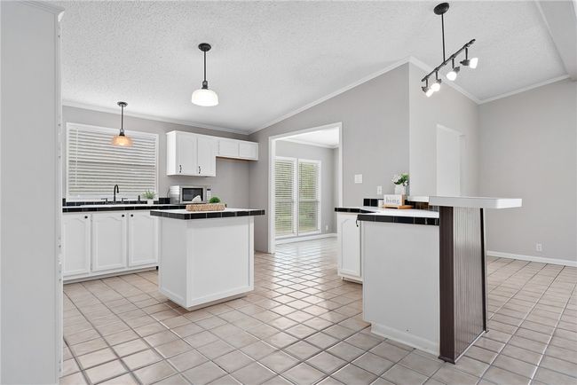 5768 Mockingbird Ln, House other with 4 bedrooms, 2 bathrooms and null parking in Mathis TX | Image 12