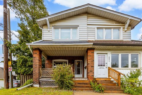 2062 Gerrard St E, Toronto, ON, M4E2B5 | Card Image