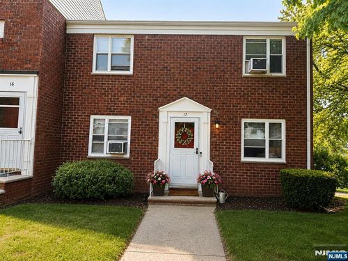 473 Blanchard Ter, Hackensack, NJ, 07601-1470 | Card Image