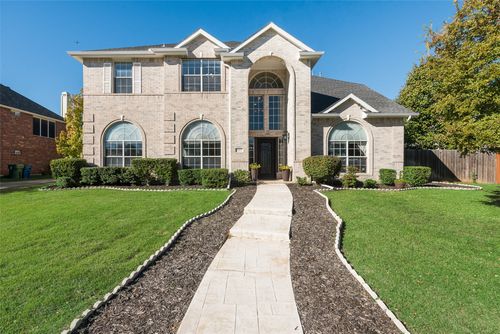 1817 Lake Forest Blvd, Flower Mound, TX, 75028-7652 | Card Image