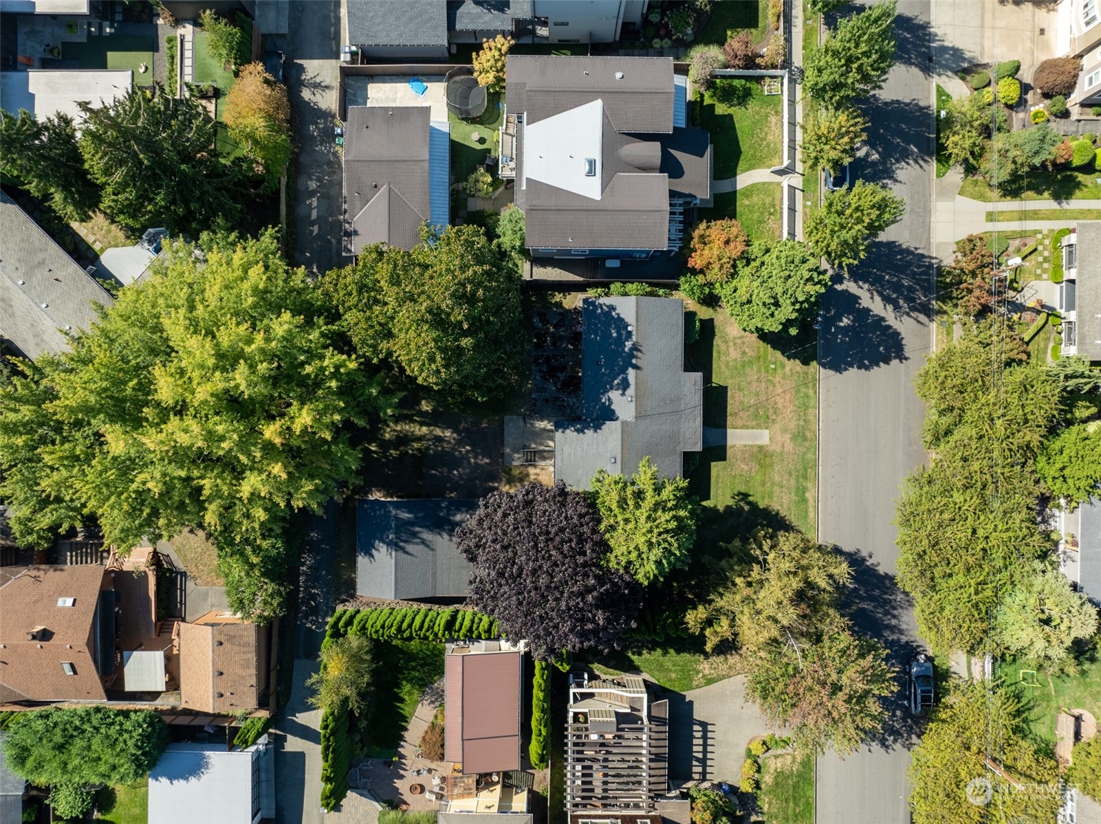 9th Ave, Kirkland, WA 98033